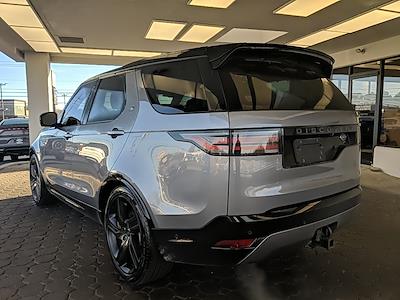 Used 2023 Land Rover Discovery HSE for sale #S6E9872A - photo 2