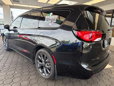 2019 Chrysler Pacifica FWD Minivan for sale #S6F6512A - photo 2