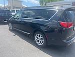 2017 Chrysler Pacifica FWD Minivan for sale #S6F6800B - photo 4