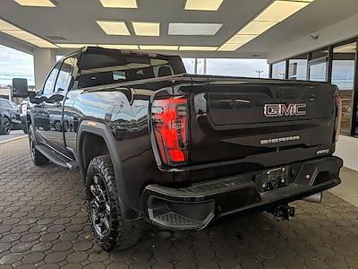 Used 2024 GMC Sierra 2500 - photo 1