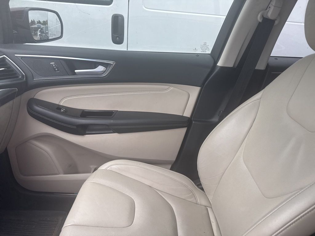 Used 2017 Ford Edge - photo 17