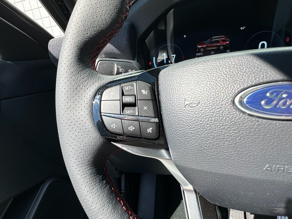 New 2026 Ford Explorer - photo 10