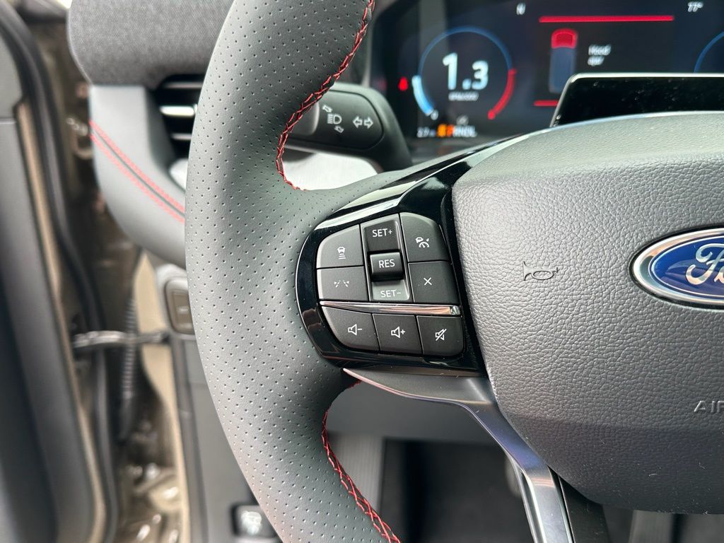 New 2026 Ford Explorer - photo 12