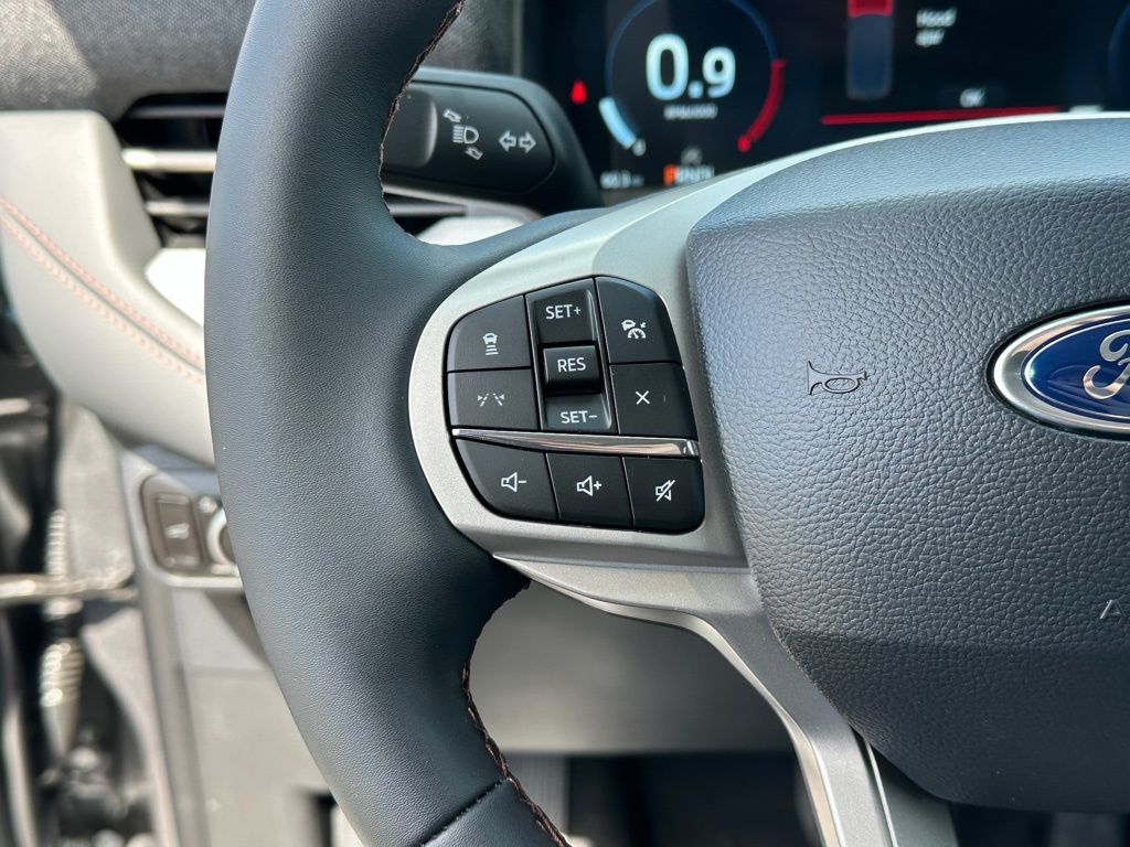 New 2026 Ford Explorer - photo 11