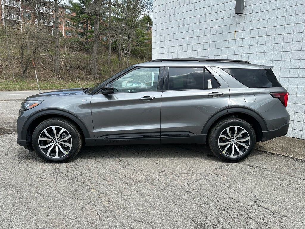 New 2026 Ford Explorer - photo 2