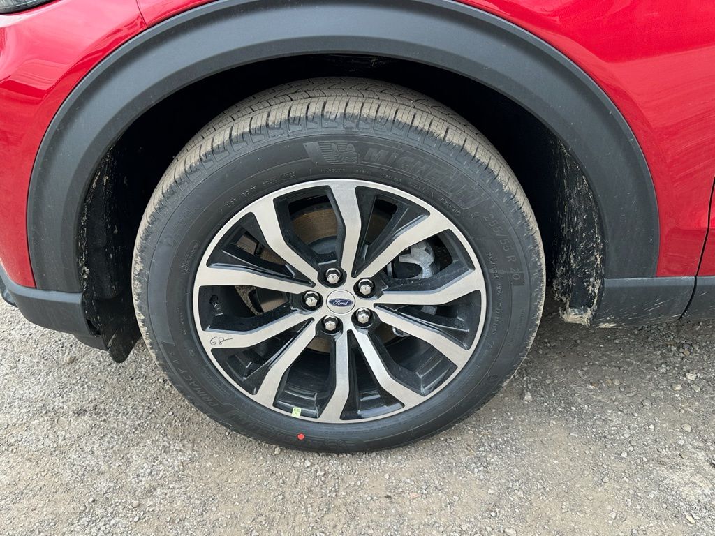 New 2026 Ford Explorer - photo 9