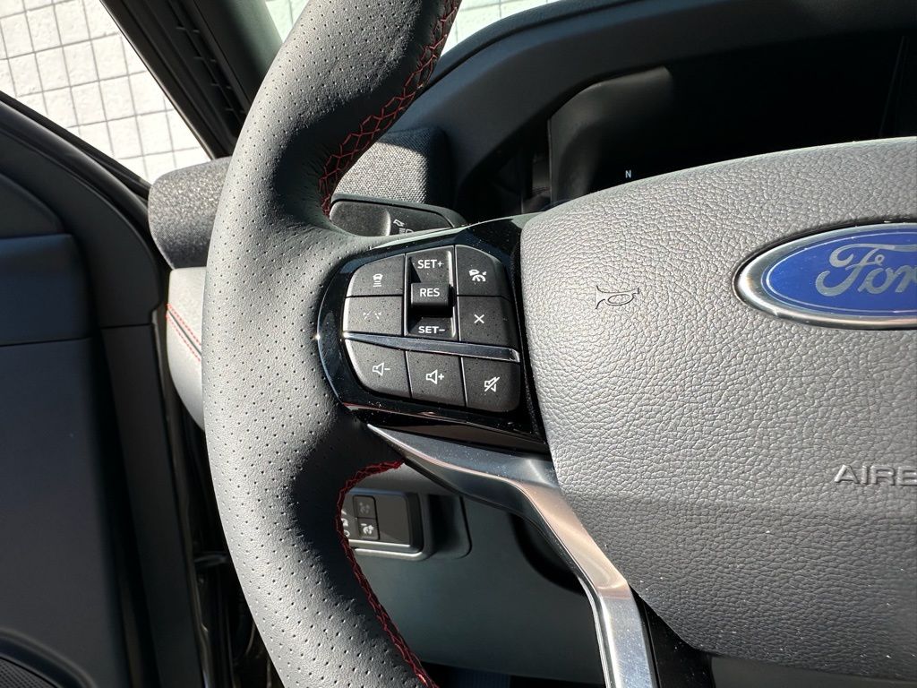 New 2026 Ford Explorer - photo 11