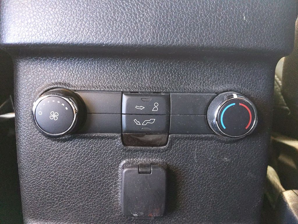 Used 2016 Ford Explorer - photo 1