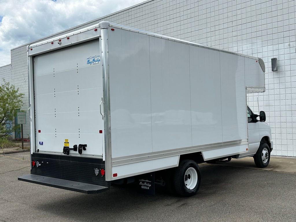 New 2027 Ford E-450 - photo 30