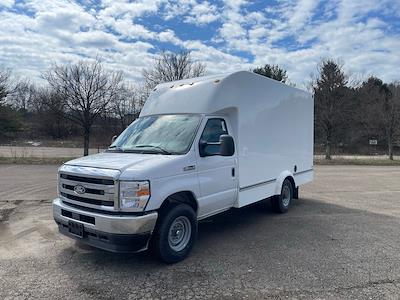 New 2027 Ford E-350 - photo 1