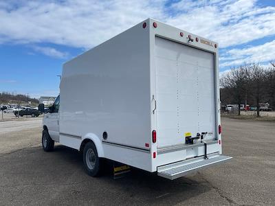 New 2027 Ford E-350 - photo 1