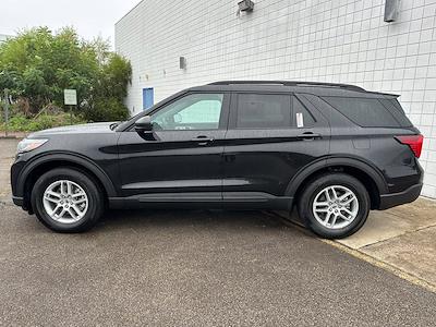 2027 Ford Explorer 4WD SUV for sale #S7X1081 - photo 2