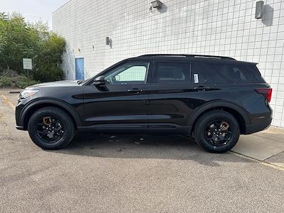 2027 Ford Explorer 4WD SUV for sale #S7X2149 - photo 2