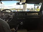 2020 Jeep Gladiator Crew Cab 4x4 Pickup for sale #SP7748 - photo 11