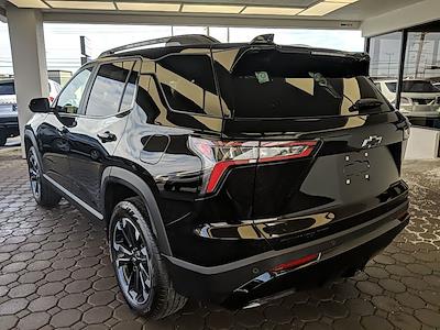 Used 2026 Chevrolet Equinox - photo 1