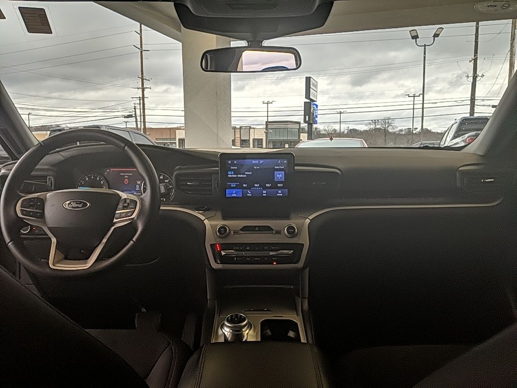Used 2023 Ford Explorer - photo 17