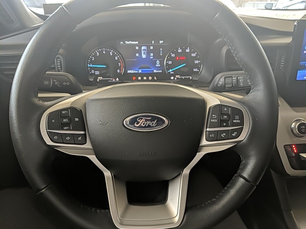 Used 2023 Ford Explorer - photo 18