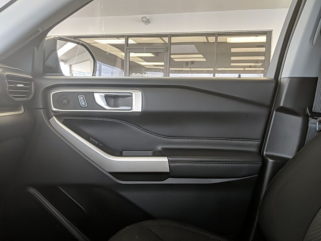 Used 2023 Ford Explorer - photo 25