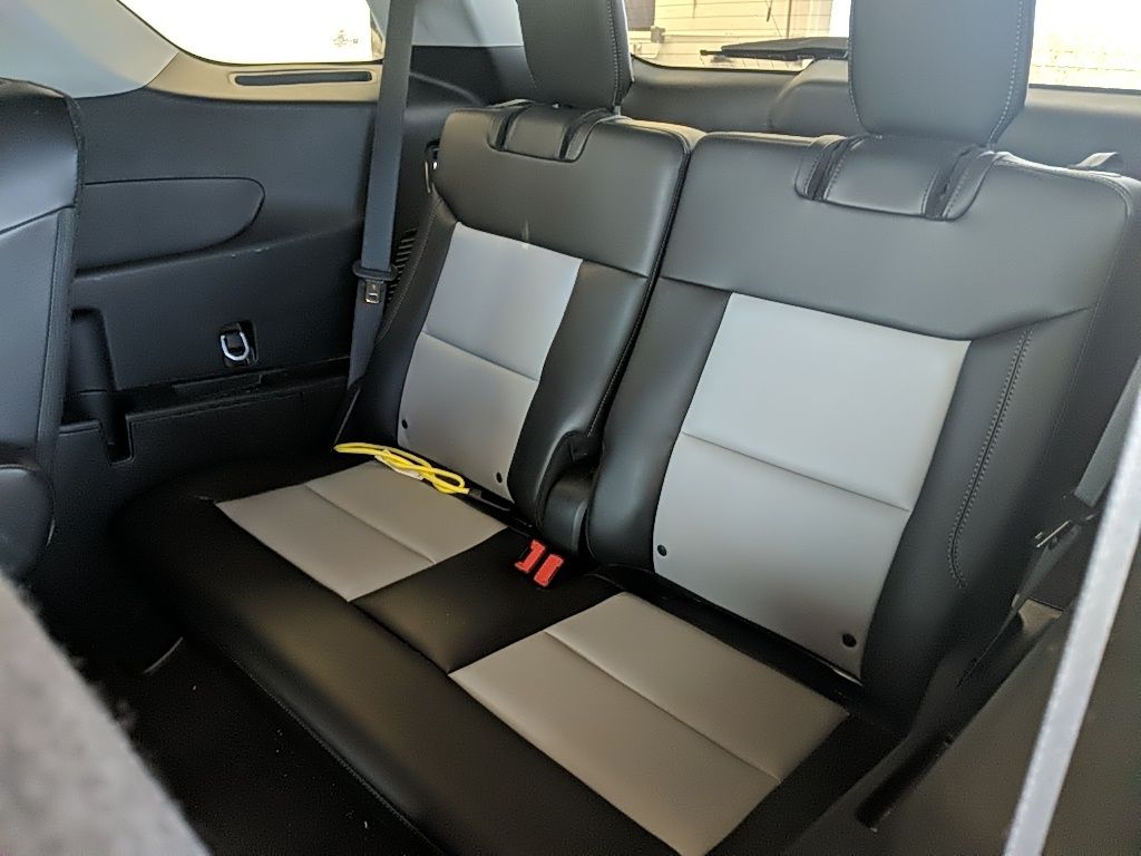 Used 2024 Ford Explorer - photo 17