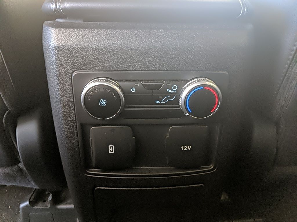 Used 2024 Ford Explorer - photo 19