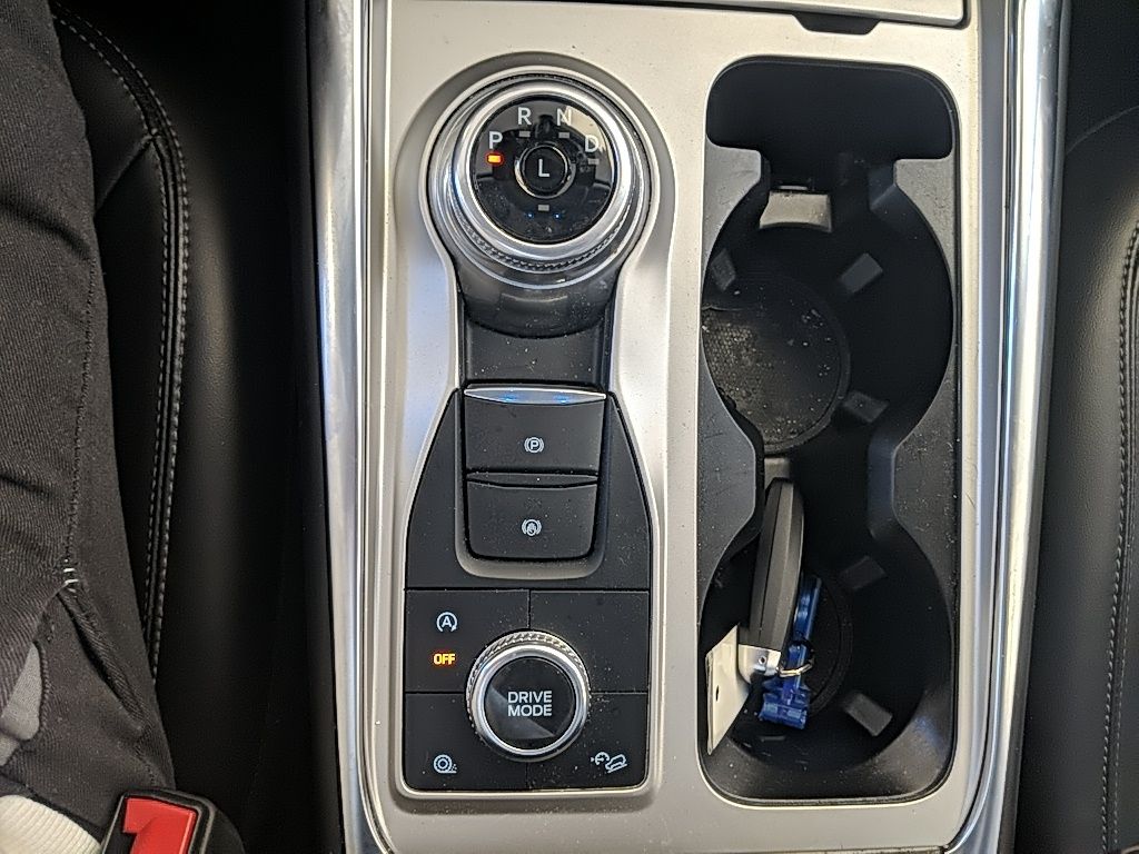 Used 2024 Ford Explorer - photo 26