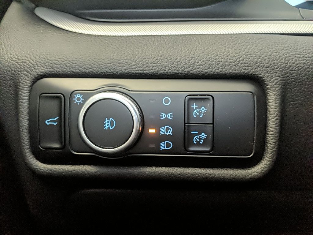 Used 2024 Ford Explorer - photo 28