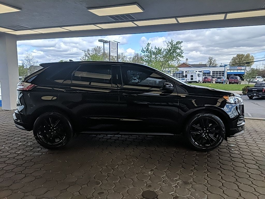 Used 2022 Ford Edge - photo 8