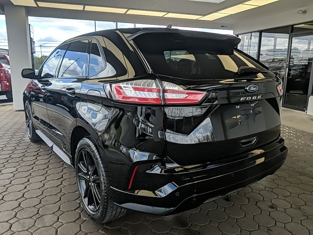 Used 2022 Ford Edge - photo 10
