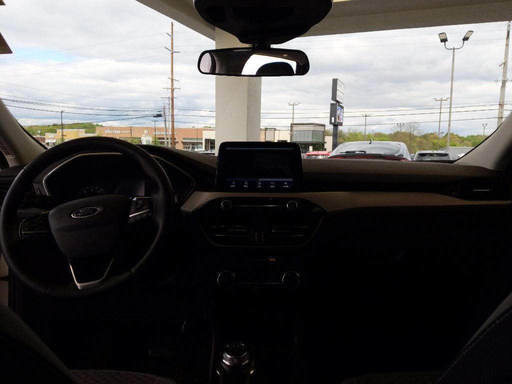Used 2022 Ford Escape - photo 17