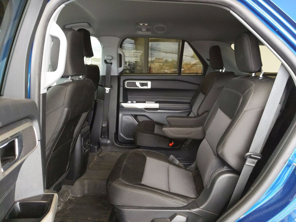 Used 2023 Ford Explorer - photo 16