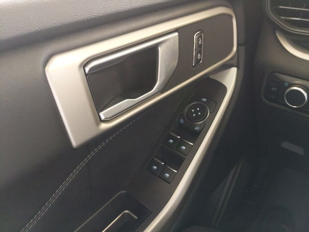 Used 2023 Ford Explorer - photo 30