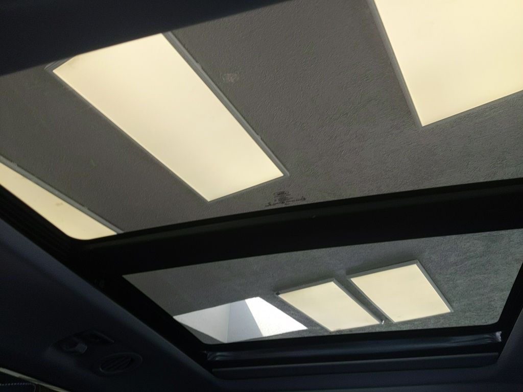 Used 2022 Ford Explorer - photo 34