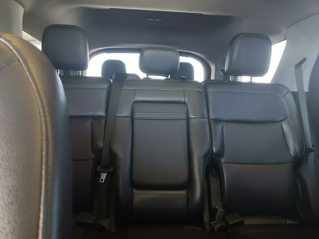 Used 2022 Ford Explorer - photo 35