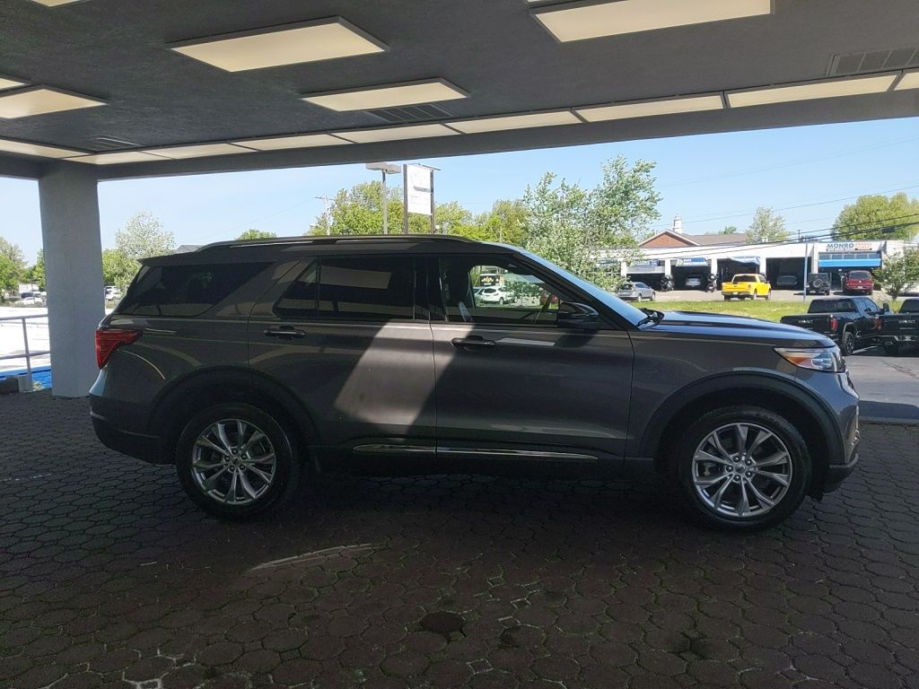 Used 2022 Ford Explorer - photo 7