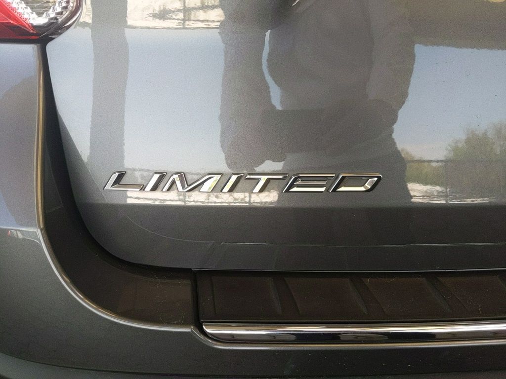 Used 2022 Ford Explorer - photo 10