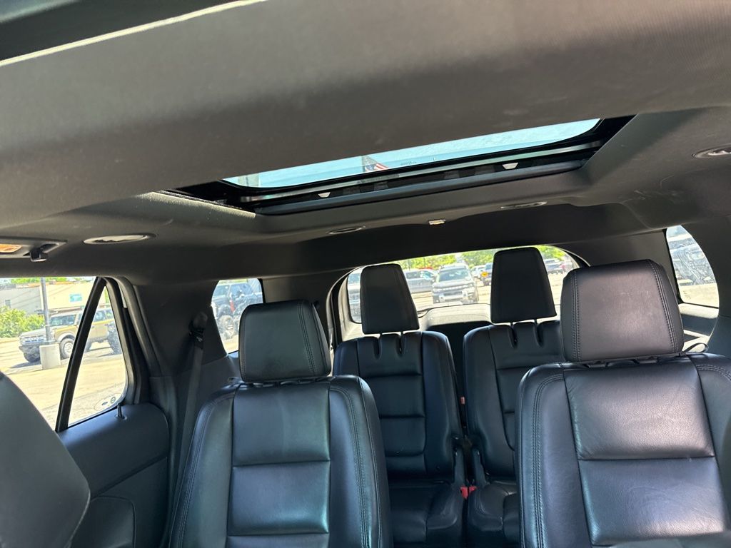 Used 2013 Ford Explorer - photo 22