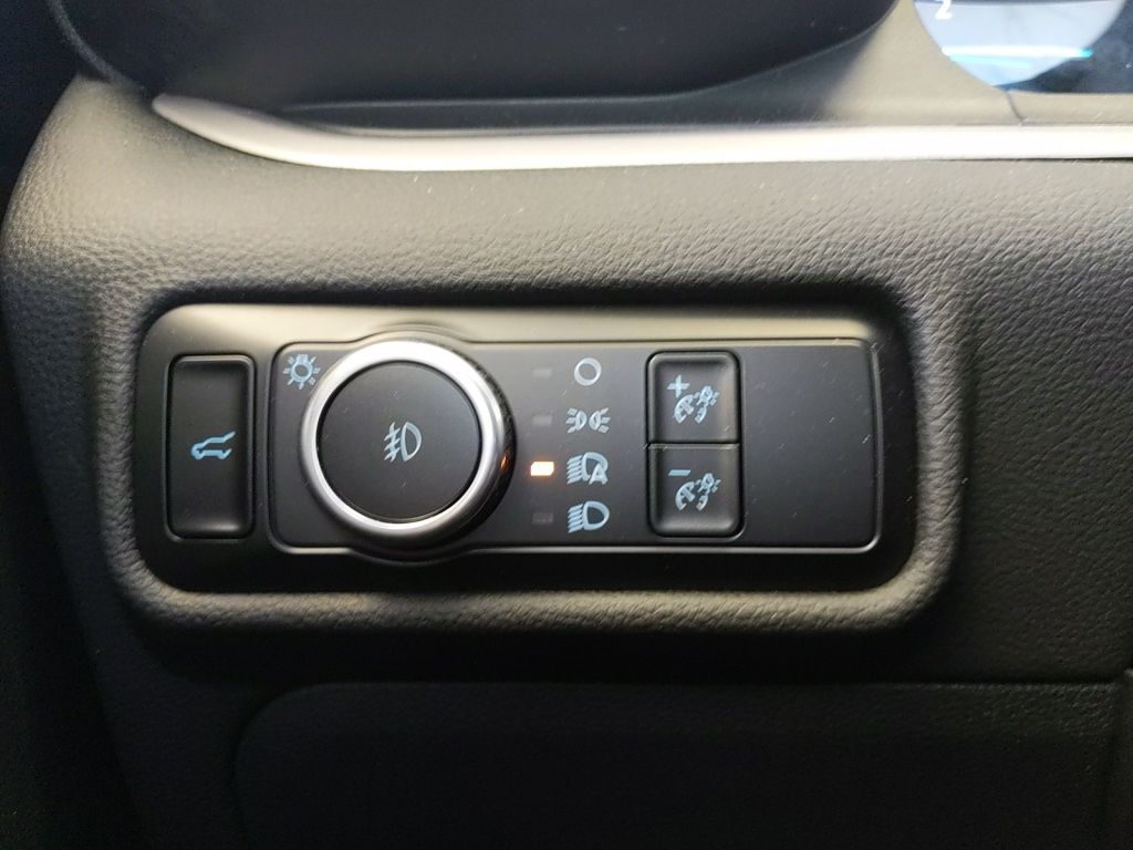 Used 2023 Ford Explorer - photo 7