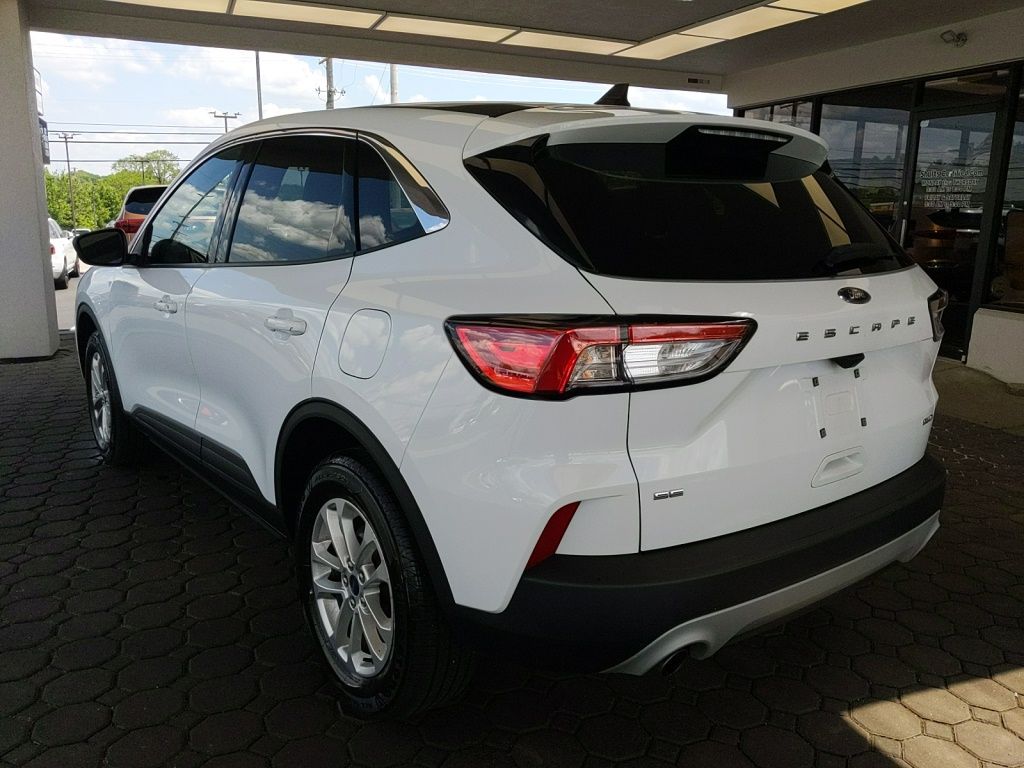 Used 2022 Ford Escape - photo 10