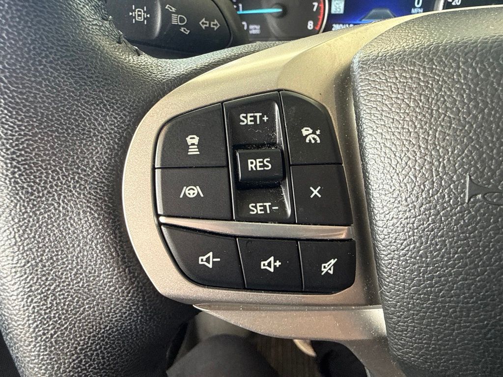 Used 2023 Ford Explorer - photo 23