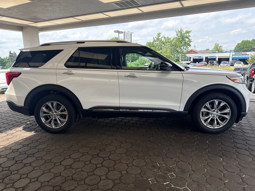 Used 2023 Ford Explorer - photo 8
