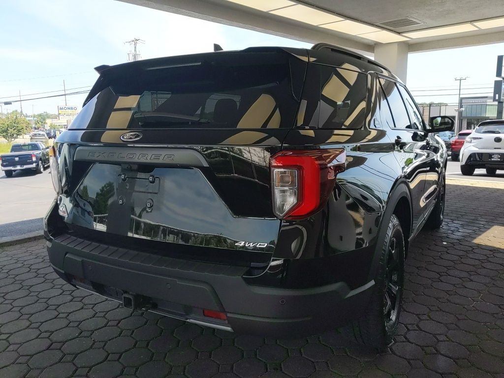 Used 2022 Ford Explorer - photo 8