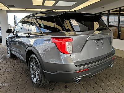 Used 2022 Ford Explorer - photo 1