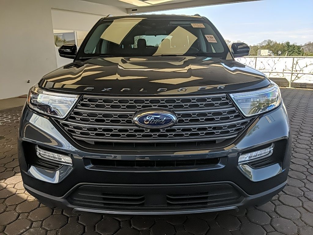Used 2023 Ford Explorer - photo 5