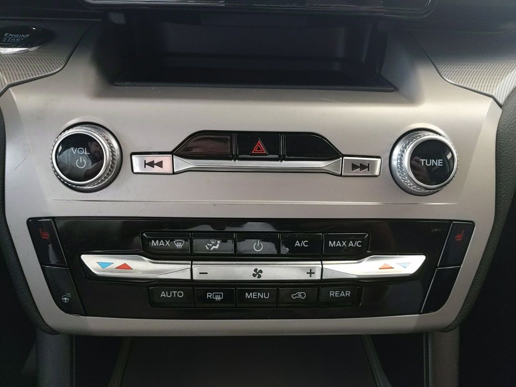 Used 2023 Ford Explorer - photo 25