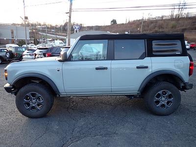 2022 Ford Bronco 4WD SUV for sale #W5B2493A - photo 2