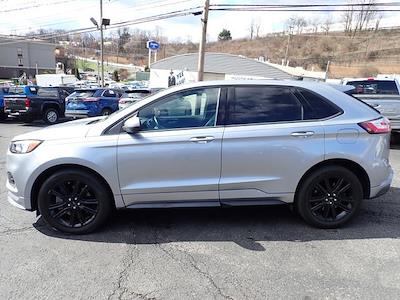 Used 2022 Ford Edge - photo 1