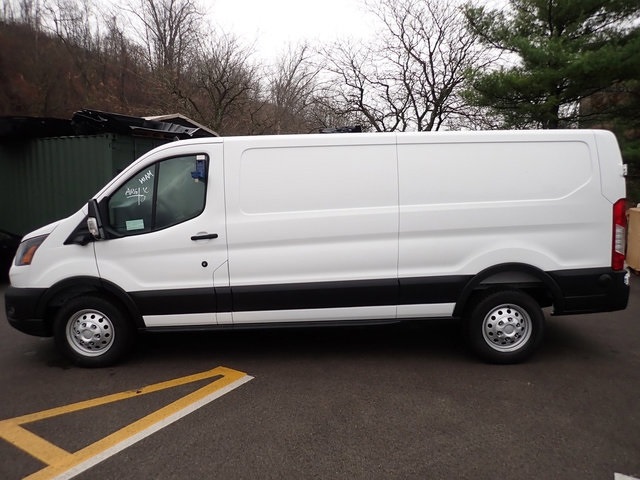New 2025 Ford Transit 150 - photo 5