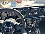 2023 Jeep Gladiator Crew Cab 4WD Pickup for sale #W5F1980B - photo 4