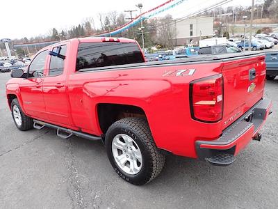 Used 2018 Chevrolet Silverado 1500 - photo 1