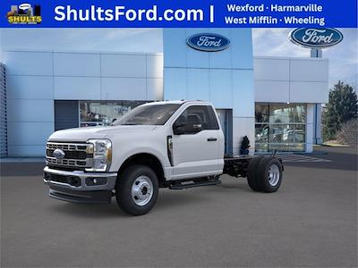 New 2025 Ford F-350 XL Regular Cab 4x4 Cab Chassis for sale #W5F7383 - photo 1